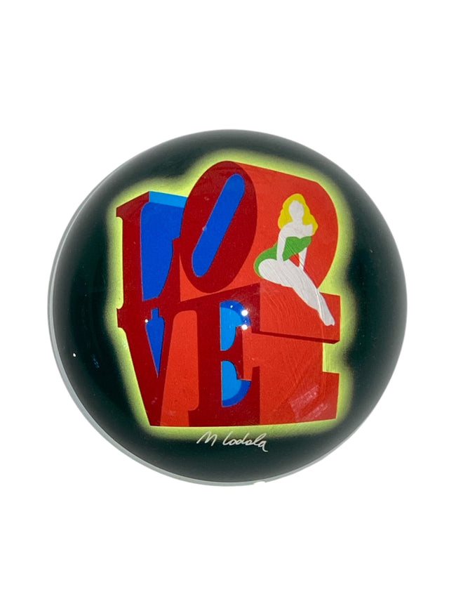 Presse-papier LOVE | Marco Lodola