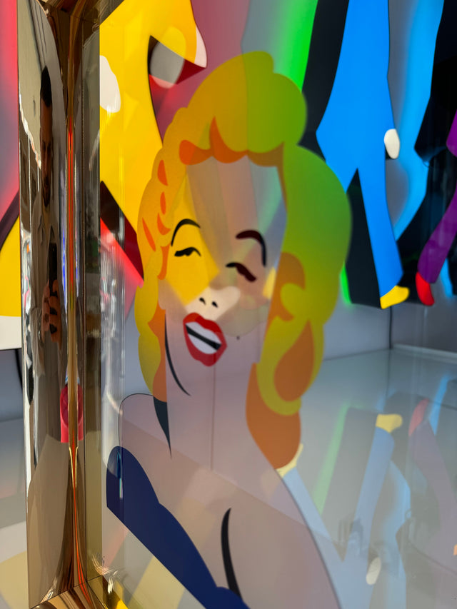 Icon queen (Plexiglass) | Marco Lodola