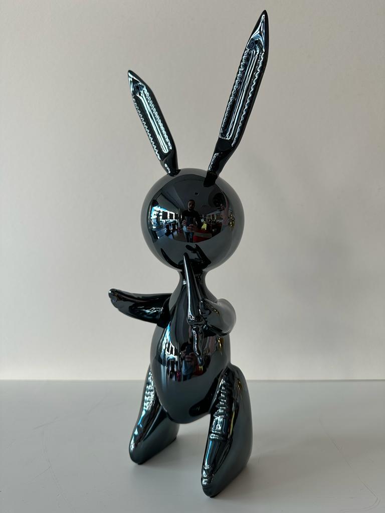 Balloon Rabbit Black (After) – Arte Pentagono™